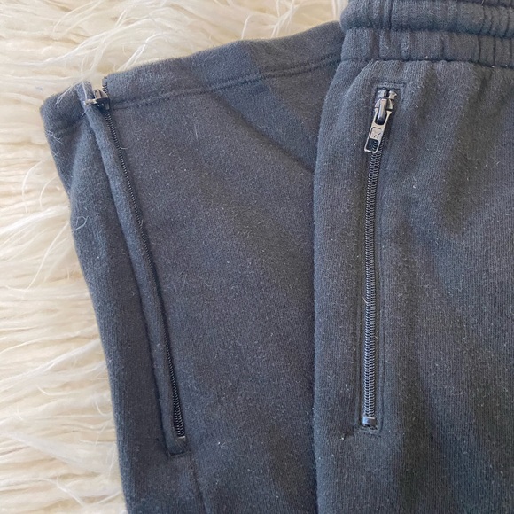 Victoria Secret PINK pants only - Picture 8 of 8